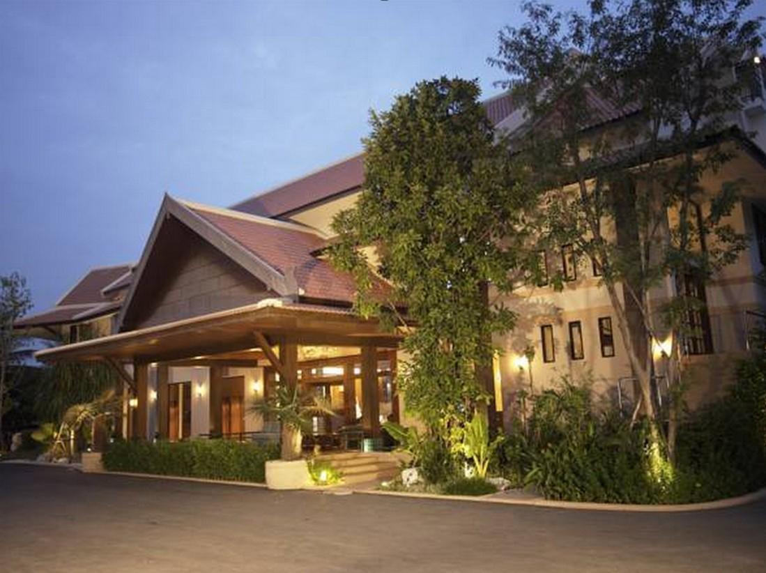 Siam Society Hotel And Resort Банкок Екстериор снимка