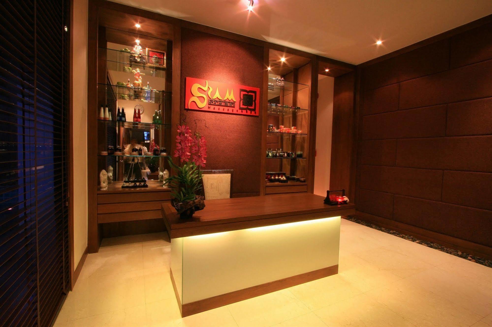 Siam Society Hotel And Resort Банкок Екстериор снимка