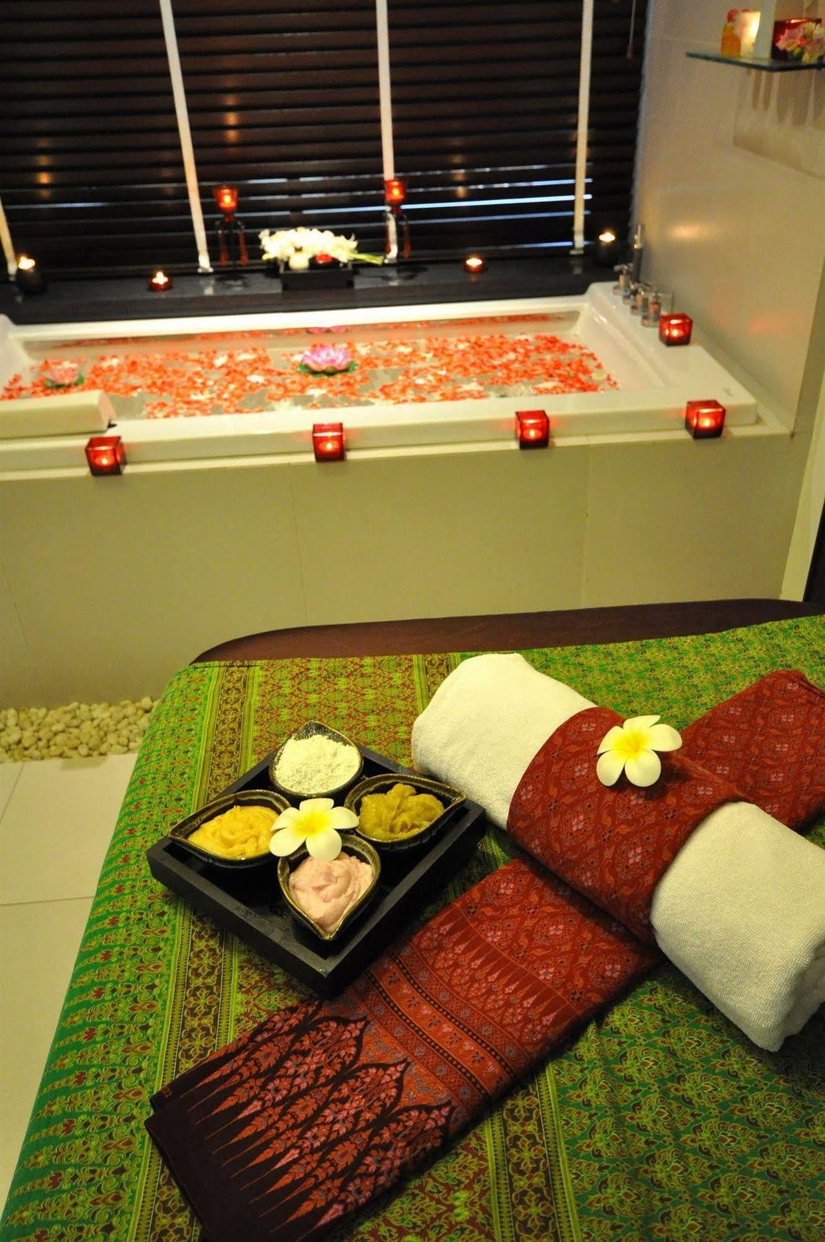 Siam Society Hotel And Resort Банкок Екстериор снимка