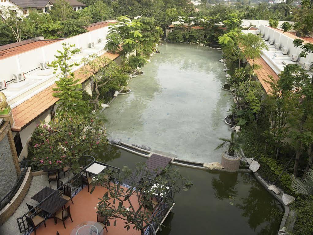 Siam Society Hotel And Resort Банкок Екстериор снимка