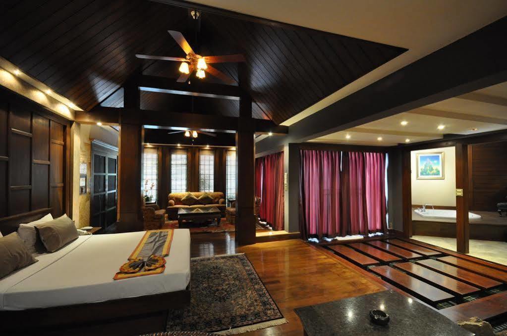 Siam Society Hotel And Resort Банкок Екстериор снимка